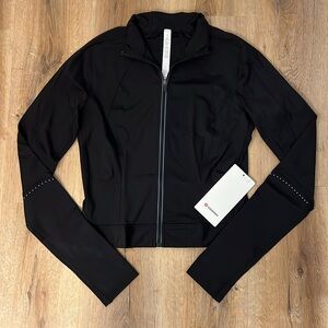 NWT Lululemon Final Mile Jacket in Black in Size 8